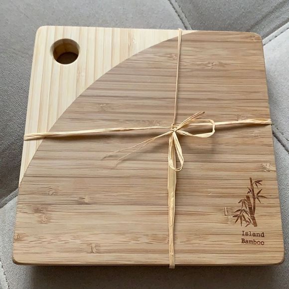 7x7in Bamboo Board - Picture 1 of 3